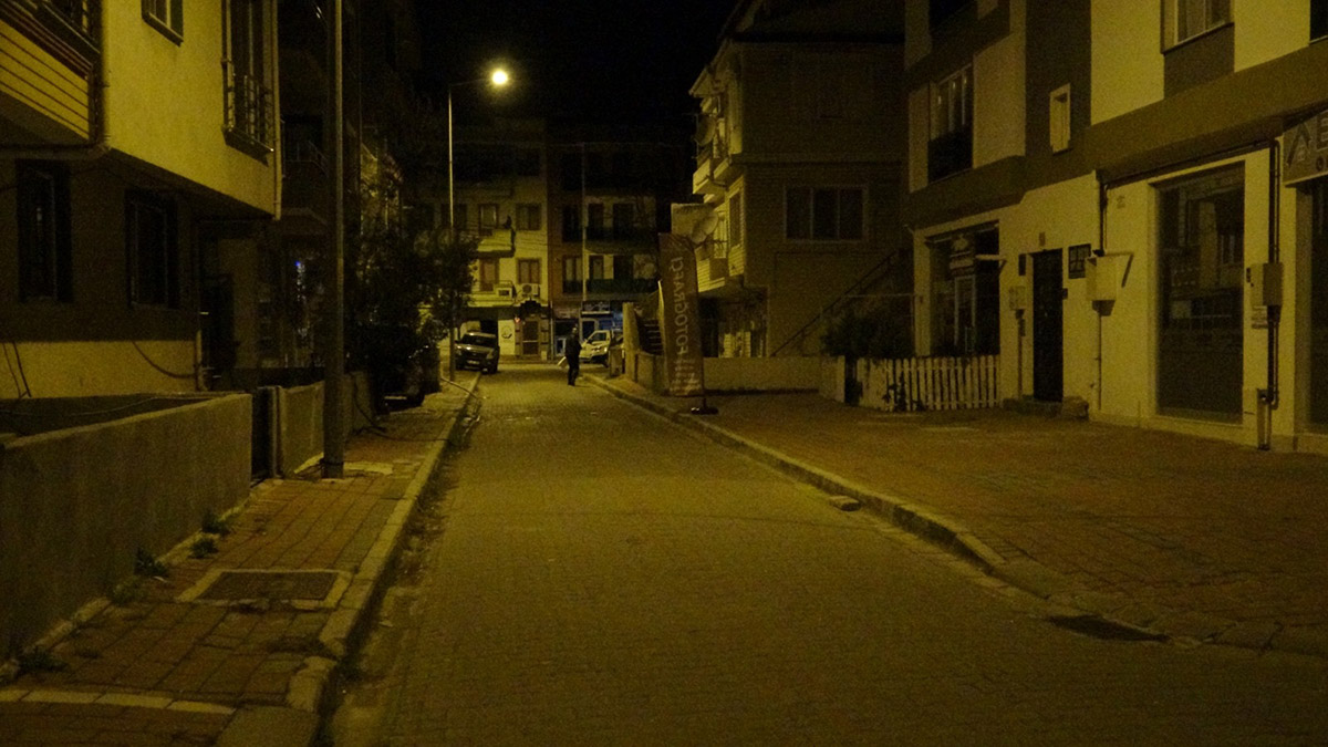 Ege Denizi’ndeki deprem 3 ilde hissedildi