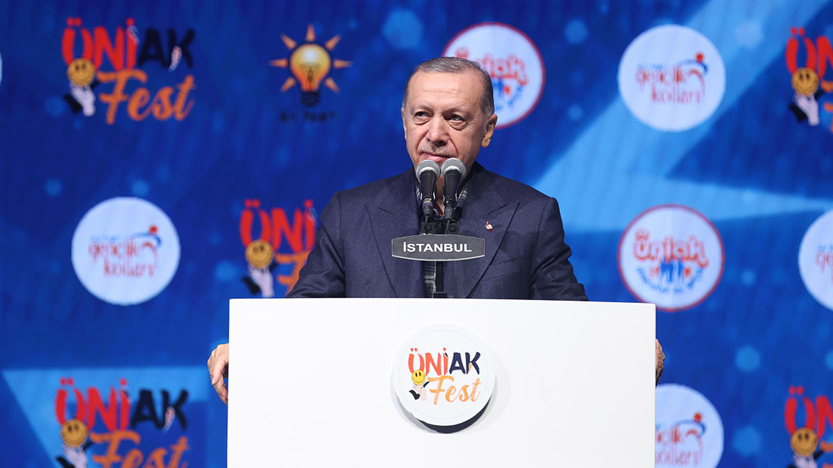 Gençlerin önünü biz açtık