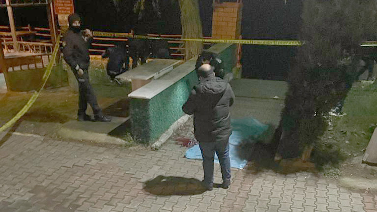 Kıymet, kimsesiz mezarlığında defnedildi