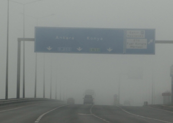 Eskişehir'de sis etkili oldu