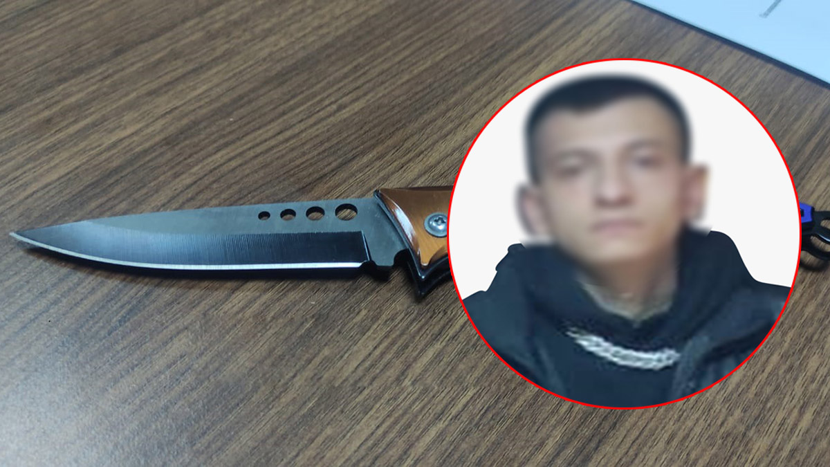 Bıçak zoruyla gasb kameraya yansıdı