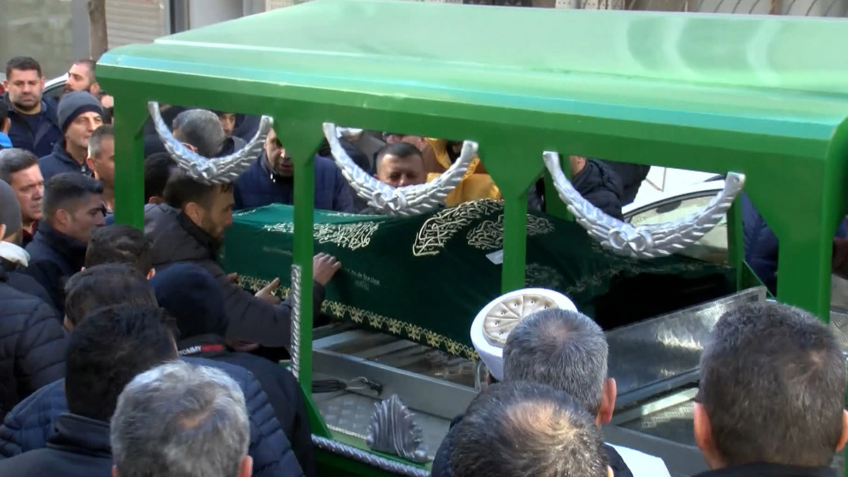 Fatih'te öldürülen taksici son yolculuğuna uğurlandı