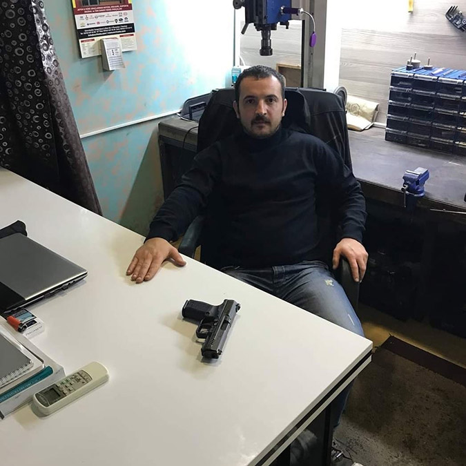 Ümraniye'de esnafa ateş eden şüpheli canından oldu