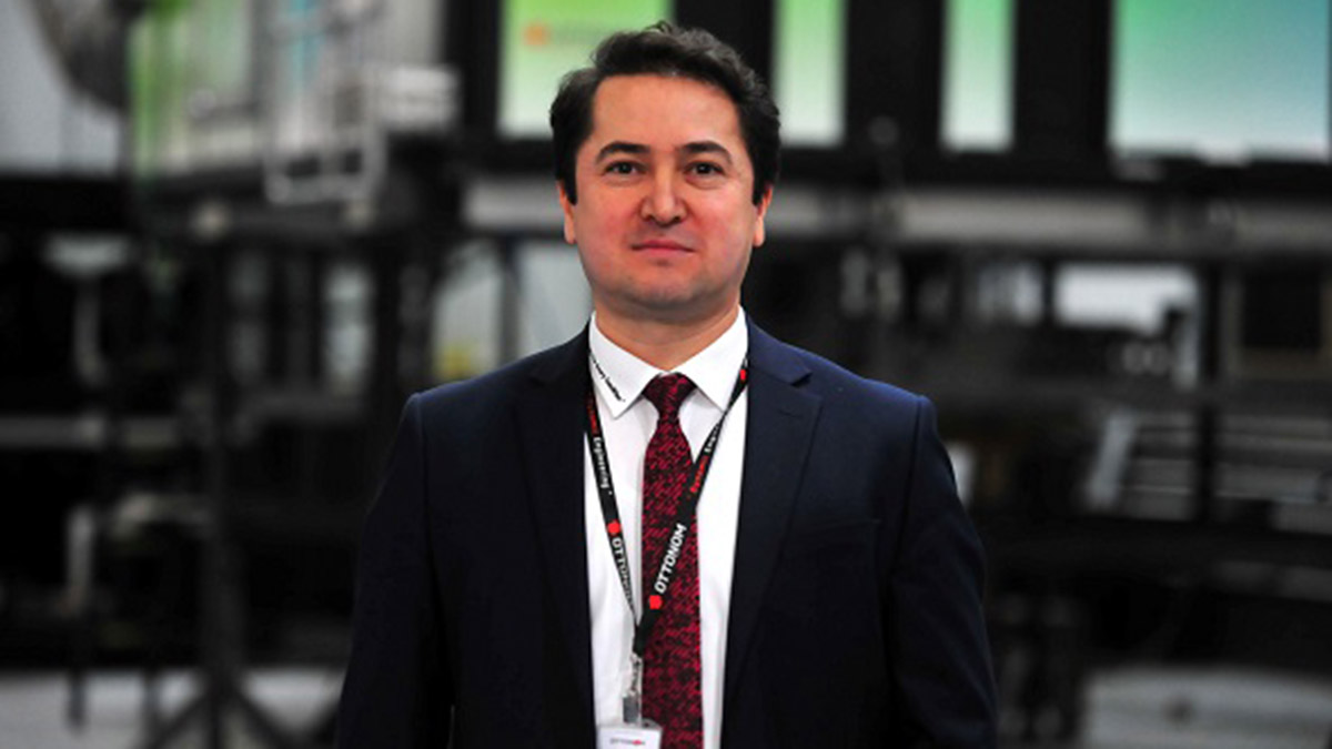 Bursa'da Ottonom Mühendislik, dünyaca ünlü hava yolu şirketi Airbus’un talebi üzerine uçaklarda kullanılacak hidrojen yakıt pilleri için hareketli test kabini üretti.