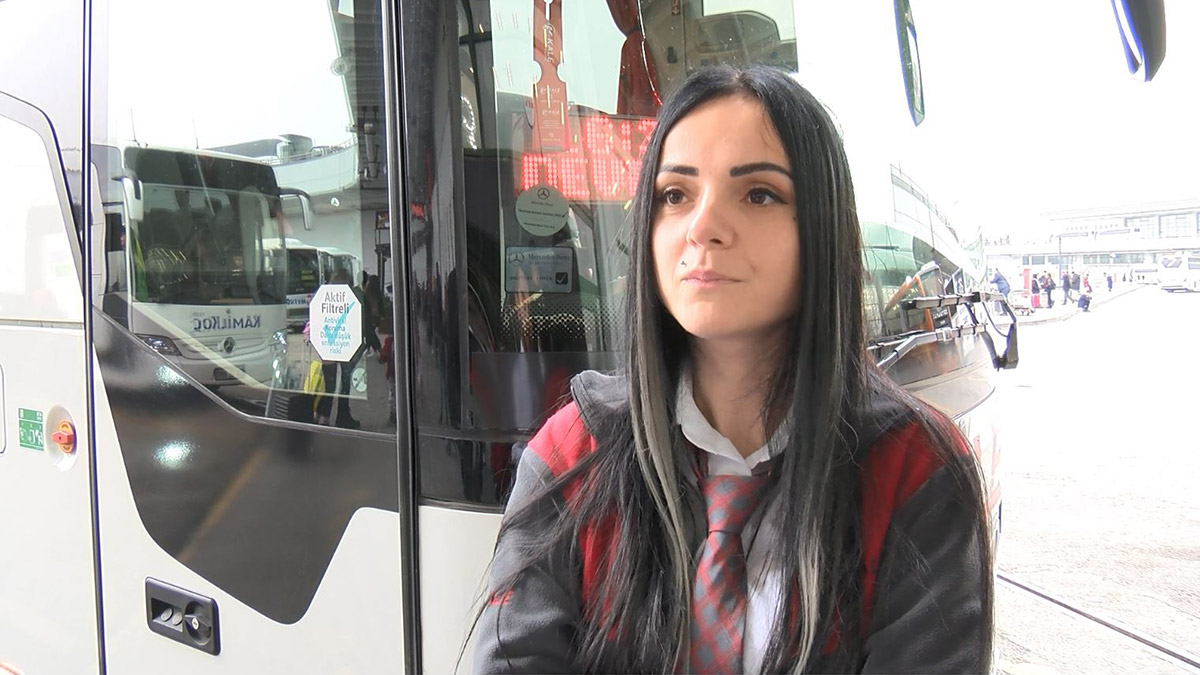 Hosteslikten kaptanlığa