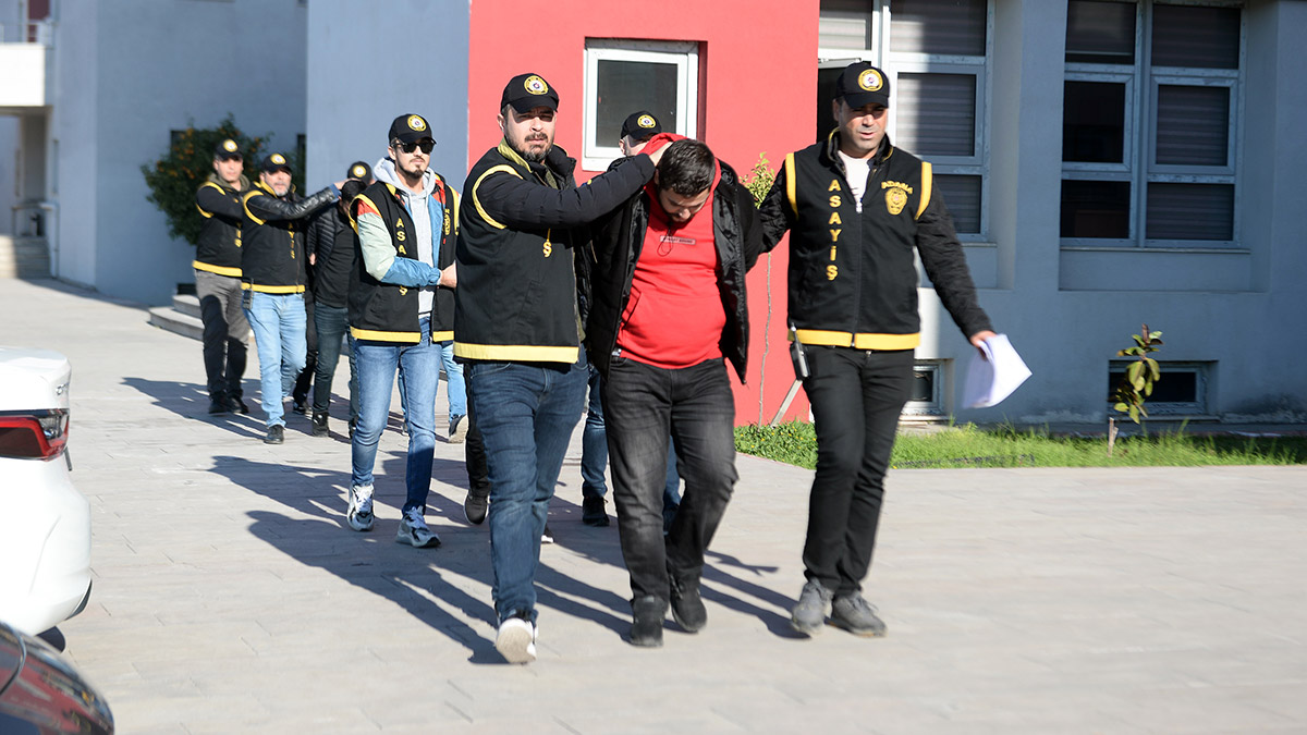 İş yerine 28 mermi sıktı, "Alkollüydüm" dedi