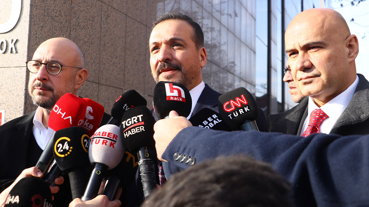 Meral Akşener taburcu edildi