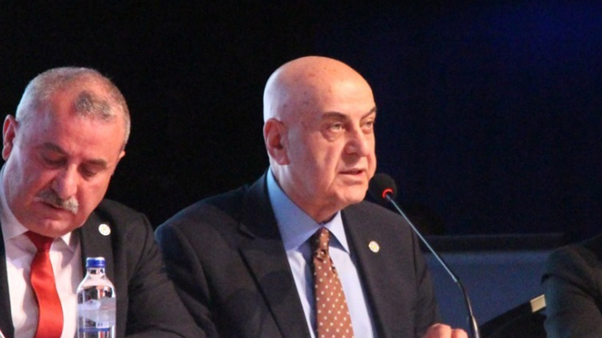 İYİ Parti Genel Başkan Yardımcısı Mustafa Cihan Paçacı yolsuzluk, yoksulluk ve yasaklar ile mücadele yerine bunların hakim olduğu bir ülke haline gelindiğini belirterek, “Ekonomi bir avuç cahilin elinde darmadağın edilmiş, halkımız fakirleştirilmiştir. Halkımızın gelecek umudu kaybolmaya başlamıştır" dedi.