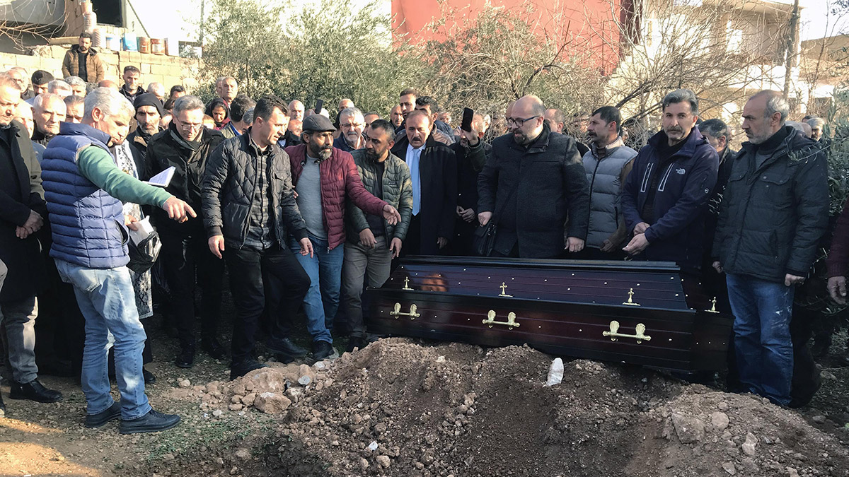 Fehim Atsup, Mardin Ermeni Mezarlığı'na defnedildi