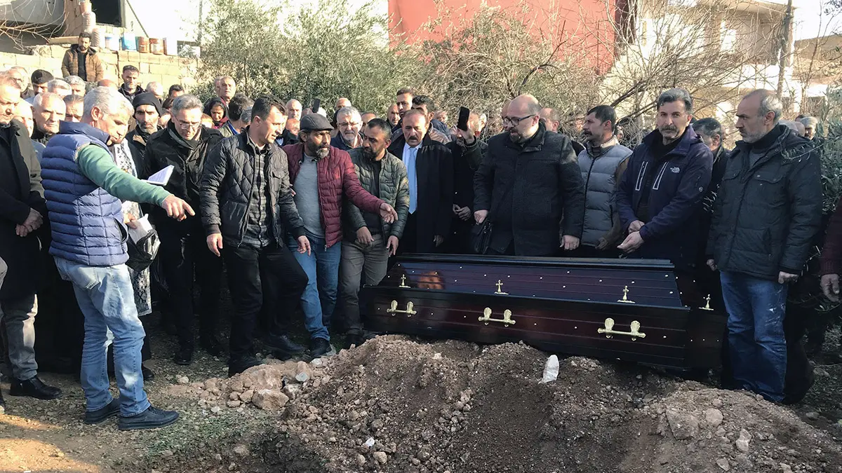 Fehim atsup, mardin ermeni mezarlığı'na defnedildi