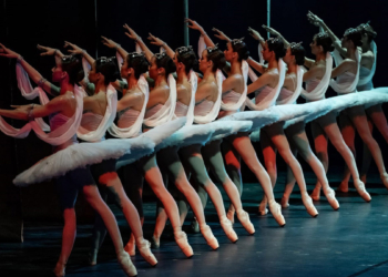 La Bayadere balesinin prömiyeri yapıldı