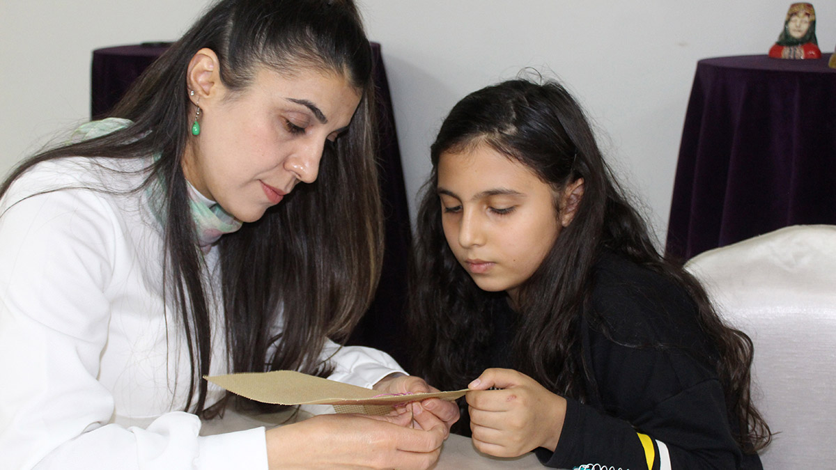 Türk el sanatlarını matematik kurallarıyla birleştiriyorlar