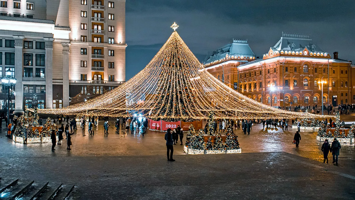 Moskova noel şehrine dönüştü