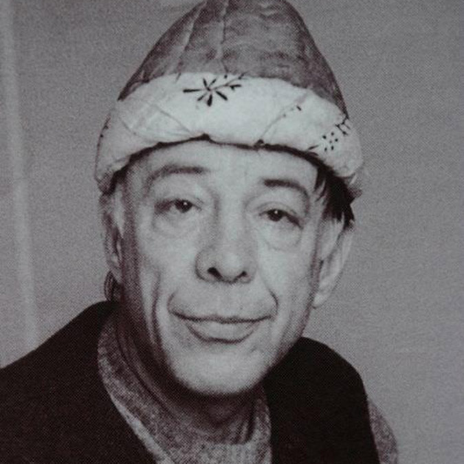 5 Ocak 2018'de hayata gözlerini yuman usta sanatçı Münir Özkul uzun dönem demans hastalığı ile mücadele vermiş yaşamı ve ölümünden sonra da hiç unutulmayacak ender sanatçılarından biridir.