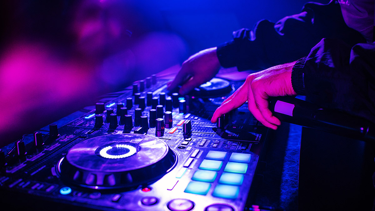 Bakanlıktan müzik yayını düzenlemesi