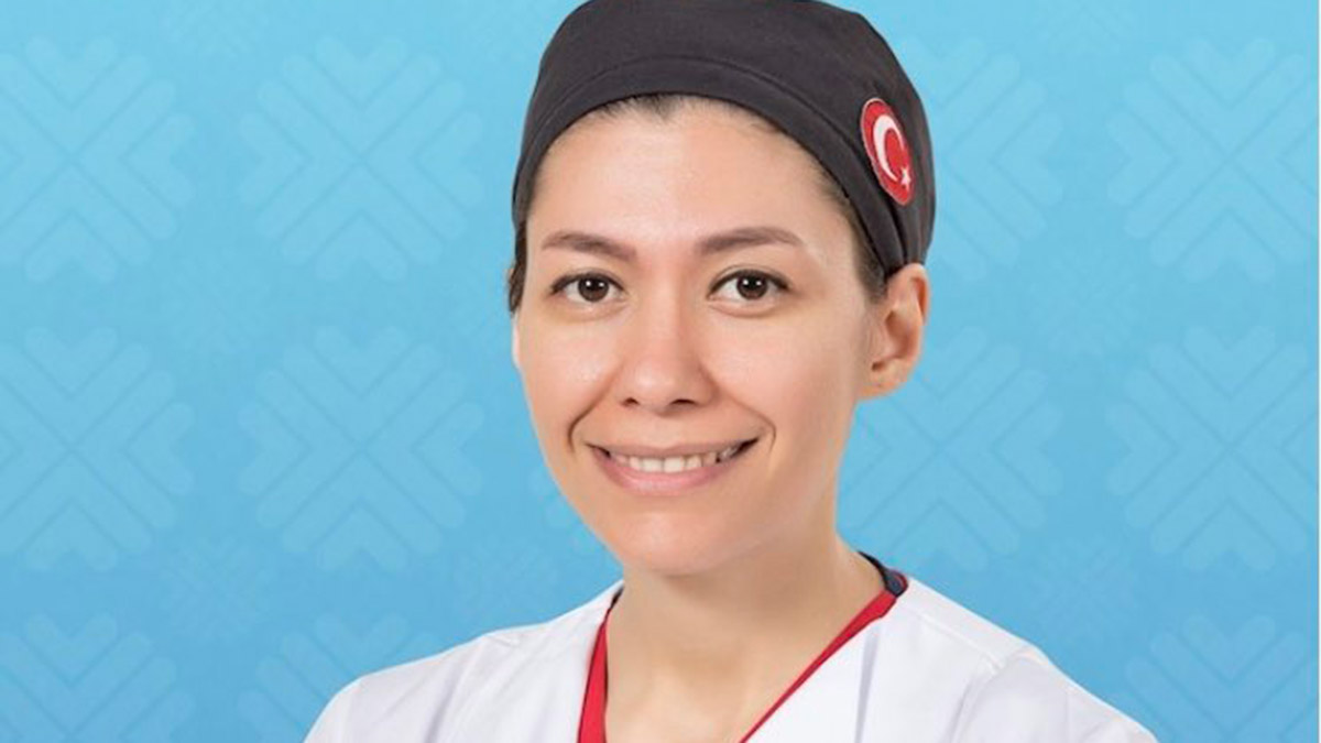 Pandemide gündeme gelen Emine doktor hayatını kaybetti