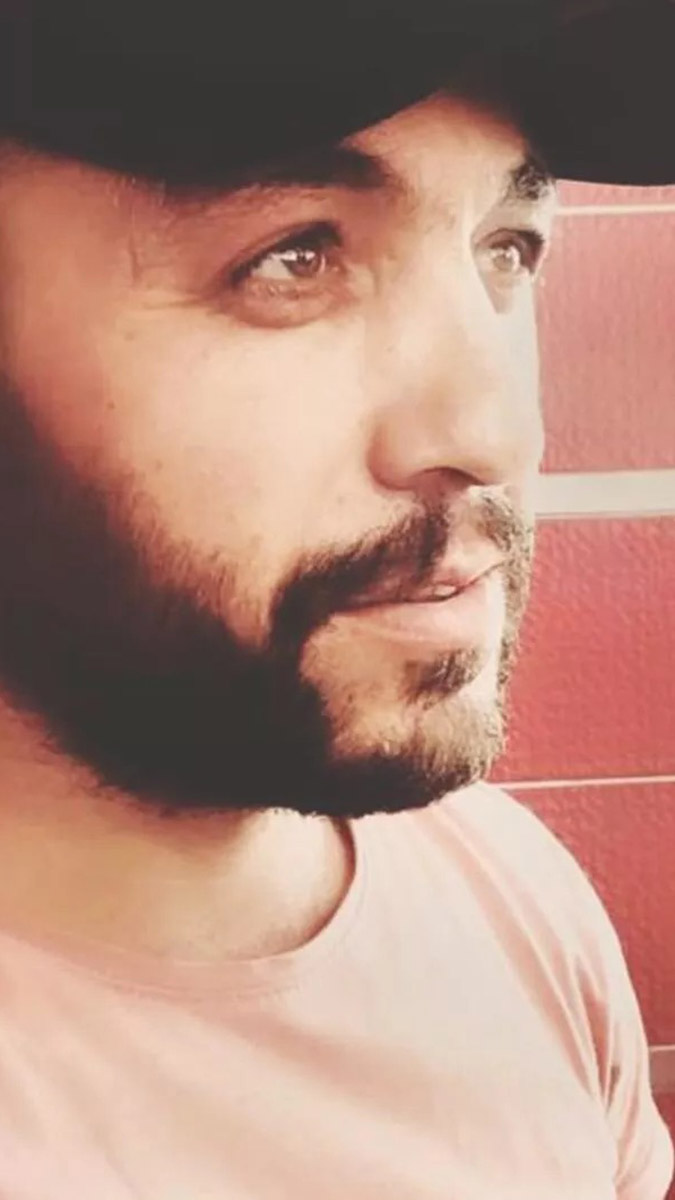 Sancaktepe'de ormanlık alanda bulunan Semih Sevgi'yi eski sevgilisi, şarkıcı Seçil Çiftçi'nin öldürdüğü belirlenmişti. Çiftçi'nin ifadesinde barışma teklifi için Sevgi'nin eve geldiğini ancak çıkan tartışmada onu öldürüp yardım istediği babasıyla ormana gömdüklerini söylediği öğrenildi.