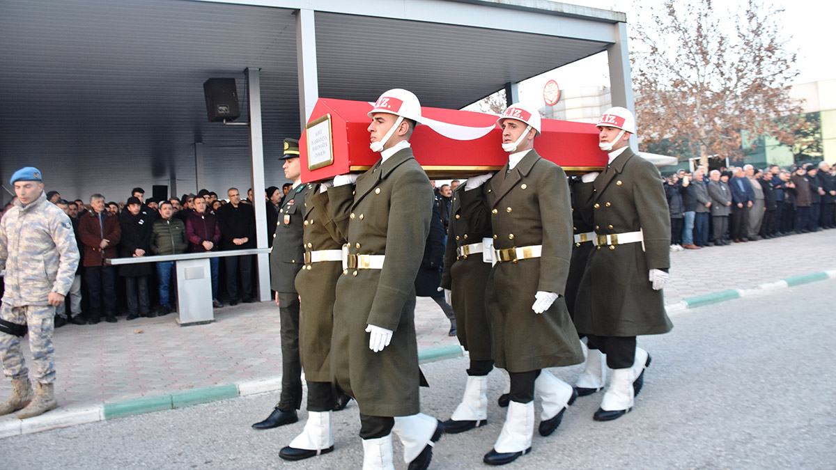 Kazada şehit olan Harun Uğur toprağa verildi