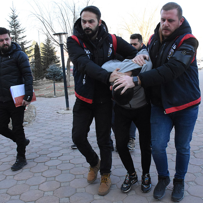 Sivas Ziraat Odası Genel Sekreteri'ni darbeden 2 kişi yakalandı