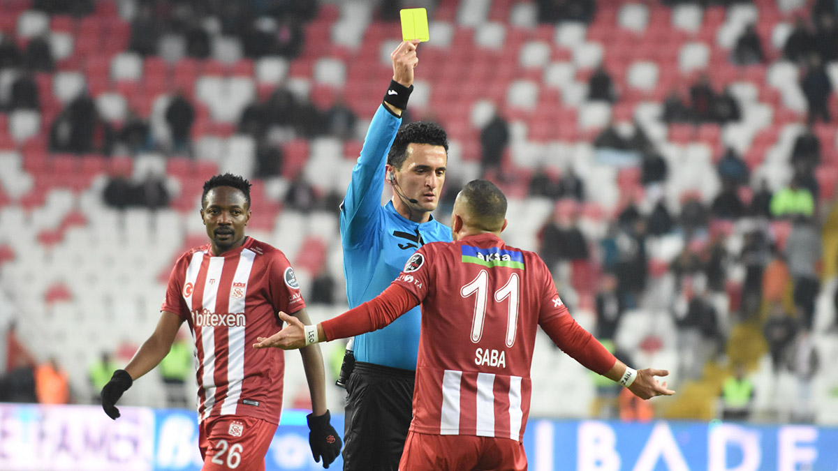 Sivasspor Galatasaray maçının tekrarı istendi