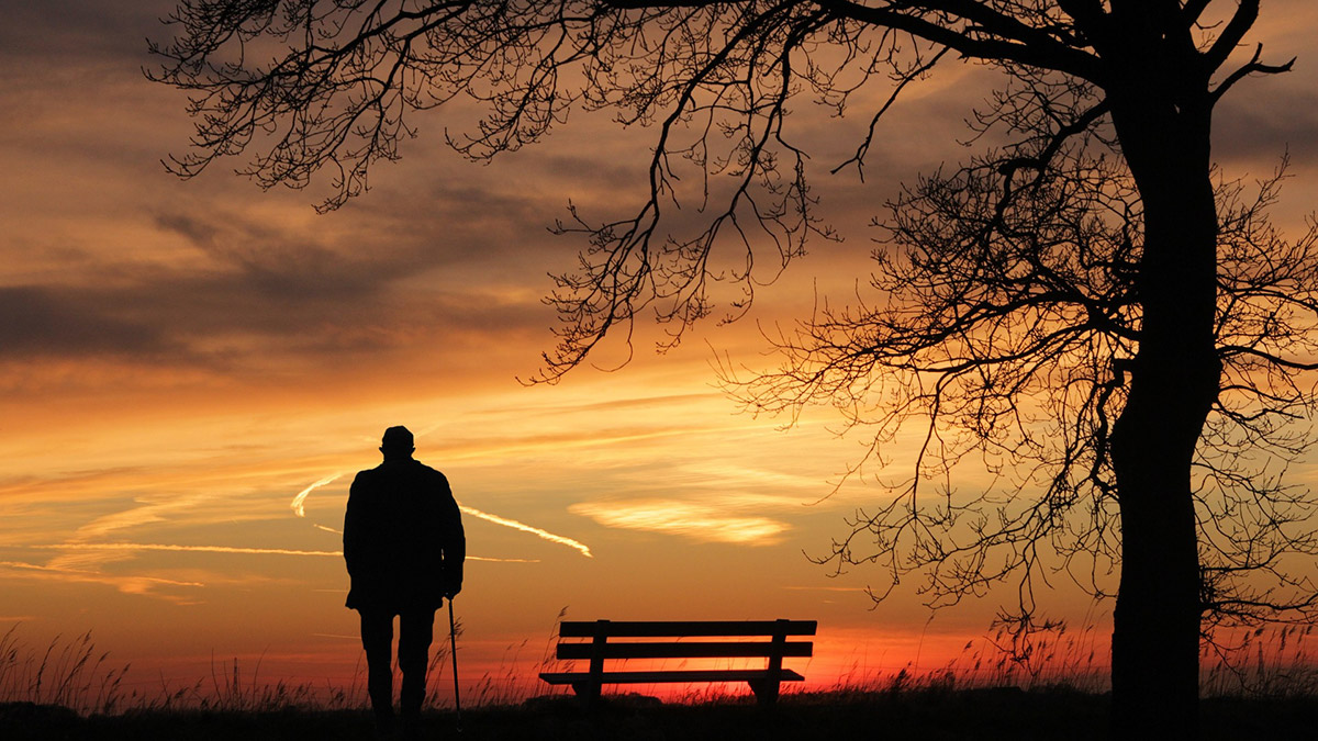 Kalabalık hayatın yalnız insanları