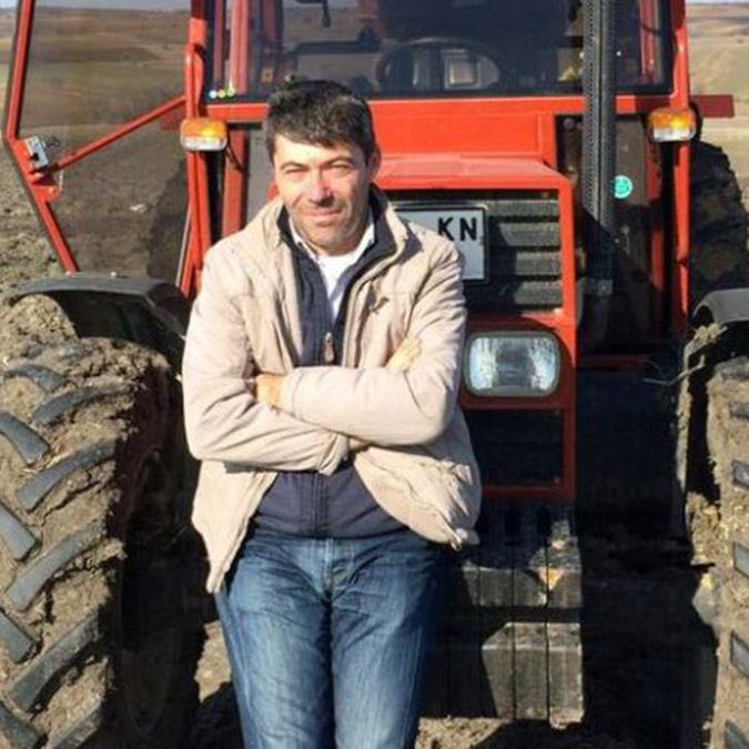 TIR'a arkadan çarpan minibüsün sürücüsü öldü