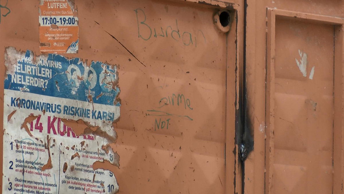 Bodrum kattaki kiracının evi apartman girişi yapıldı