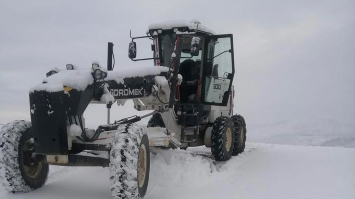 Tunceli'de 47 köy yolu ulaşıma kapandı