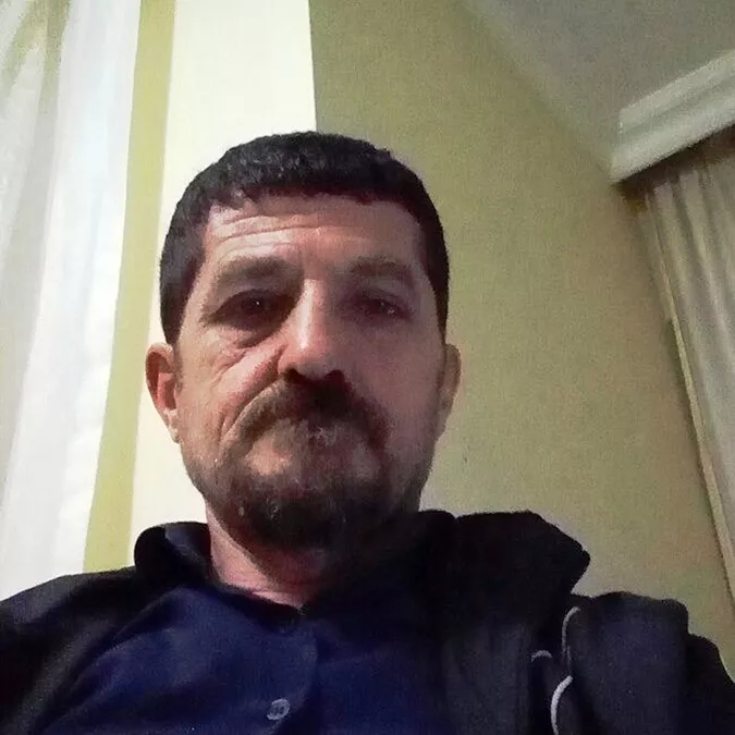Antalya'da kendisinden bir süredir haber alınamayan i̇lyas obuz (61), yalnız yaşadığı evinde ölü bulundu.