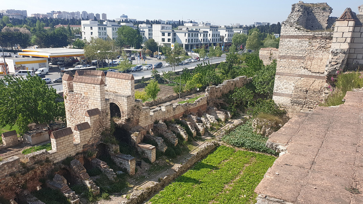 Yedikule Bostanları tahrip edildi iddiası