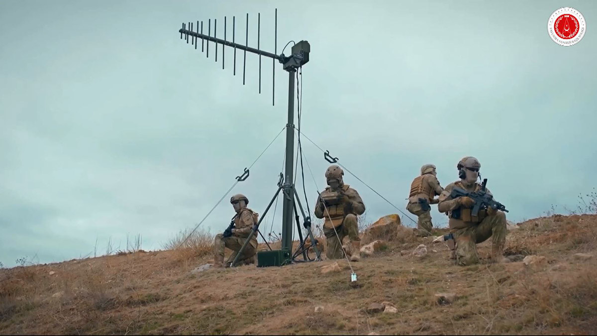 Yeni elektronik harp sistemi Merter teslim edildi