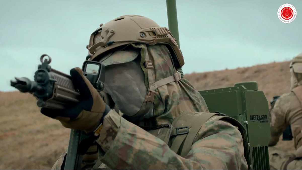 Yeni elektronik harp sistemi Merter teslim edildi