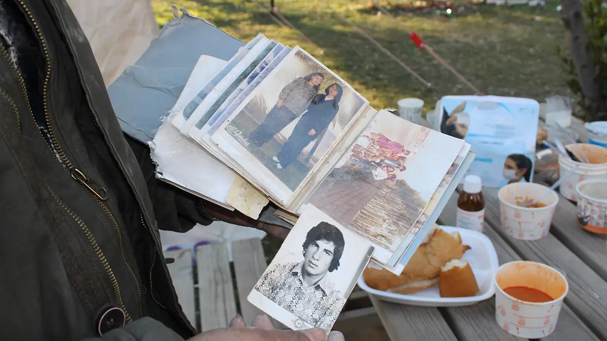 3 akrabasini kaybetti 3 kuzeni icin enkazda bekliyorz - yaşam - haberton