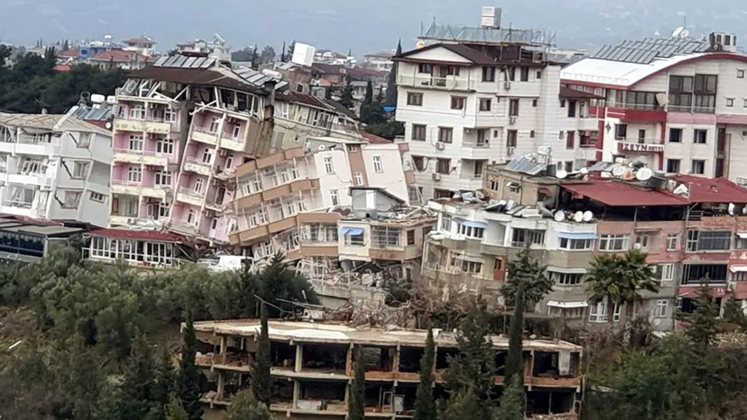 6.4'lük depremde Antakya fayının bir kısmı kırıldı