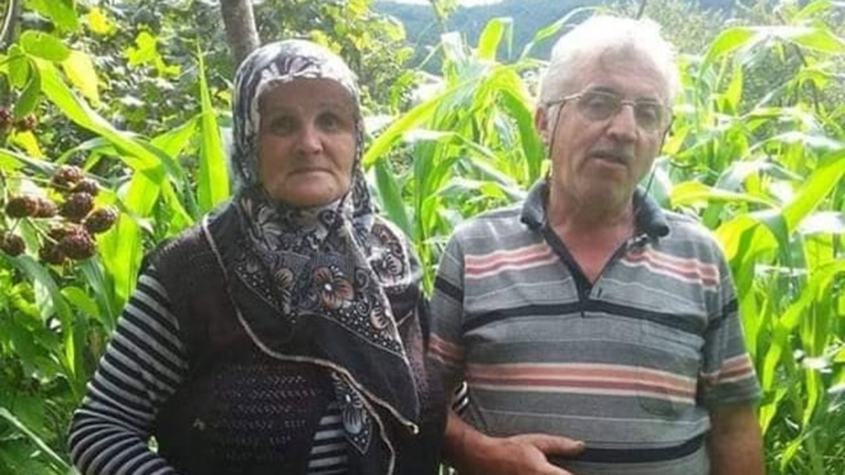 65 yaşındaki eşini keserle öldürüp, intihar etmiş