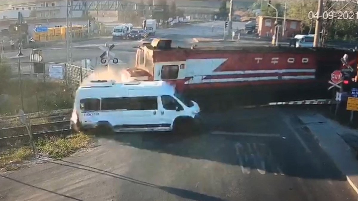 7 kişinin öldüğü kazada minibüs şoförüne 152 yıl 11 ay hapis