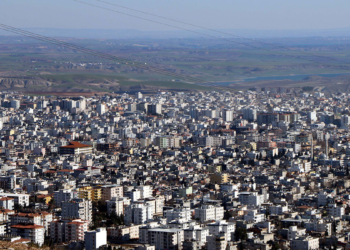 70 noktada yüzey kırığı oluştu