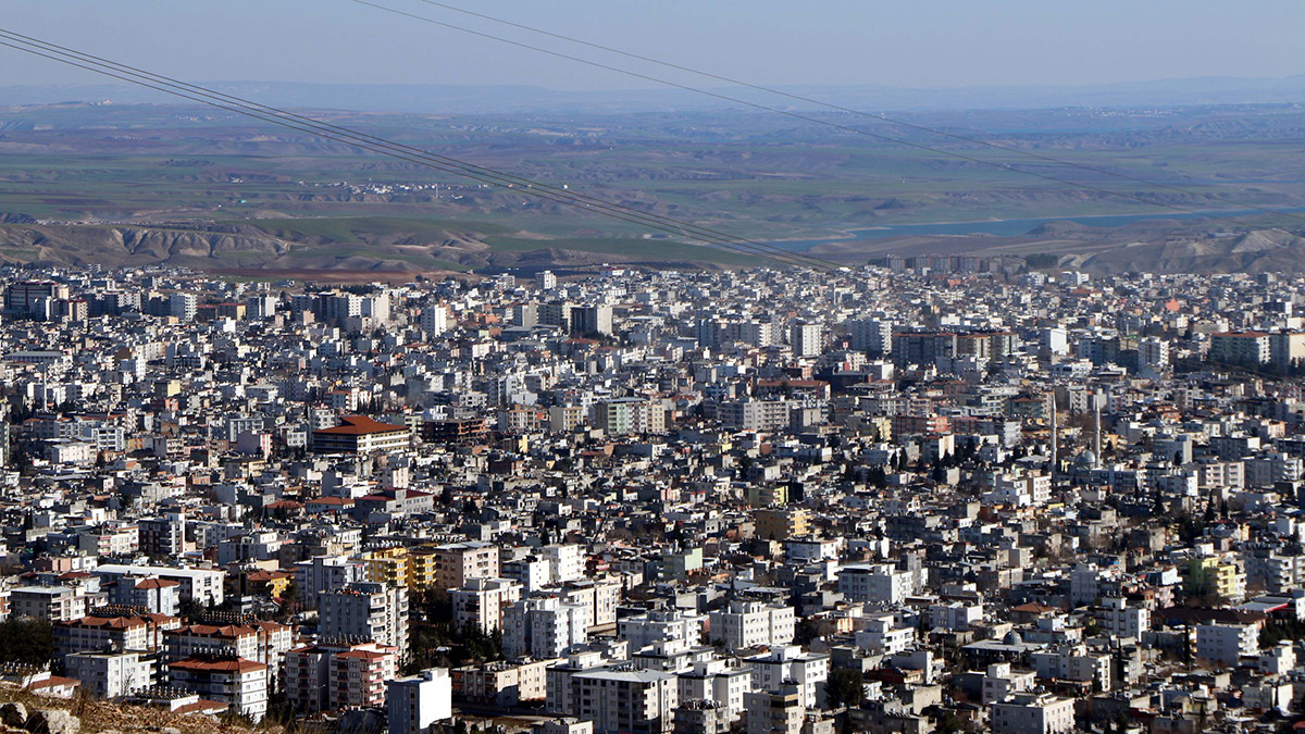 70 noktada yüzey kırığı oluştu