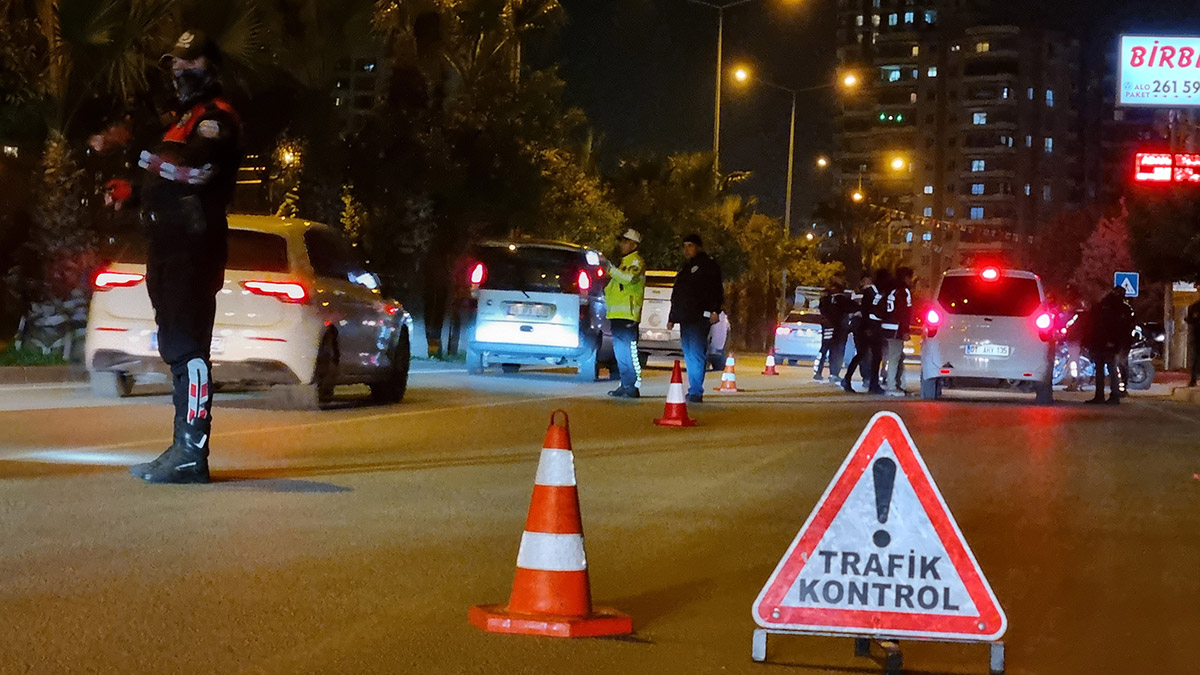 Adana’da dron destekli asayiş uygulaması: 61 gözaltı