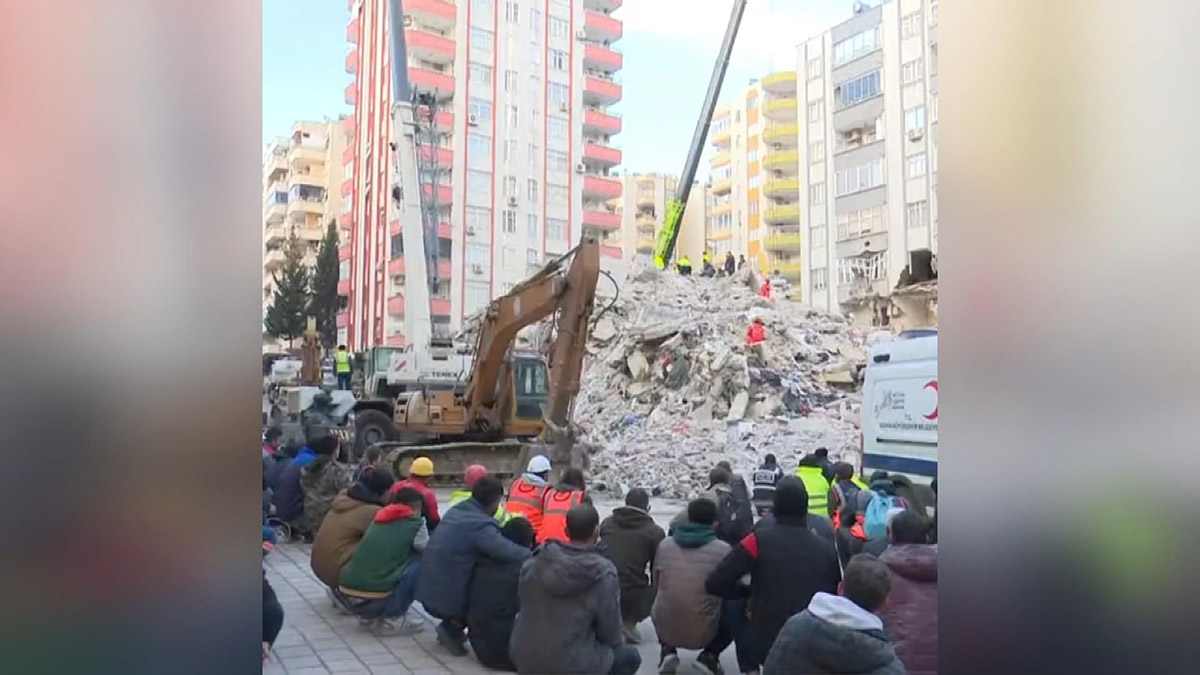 Arama-kurtarma çalışmalarında sessiz bekleyiş