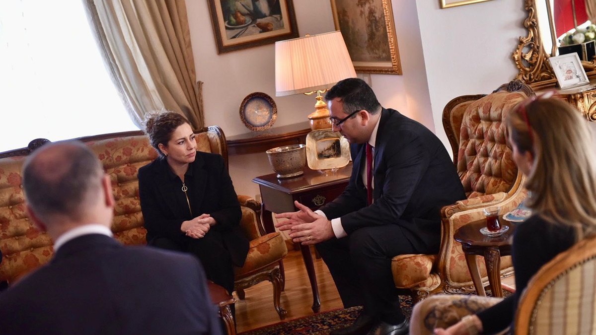 Arnavutluk, 13 Şubat'ı ulusal yas ilan etti