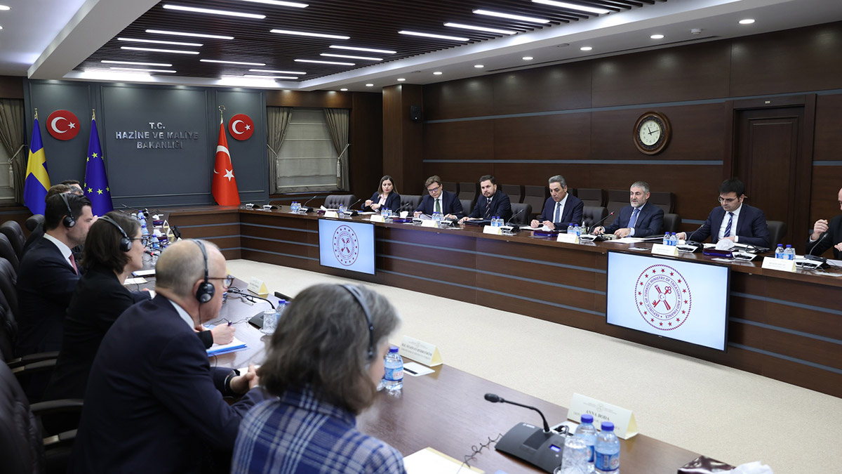 Bakan Nebati AB heyeti ile görüştü