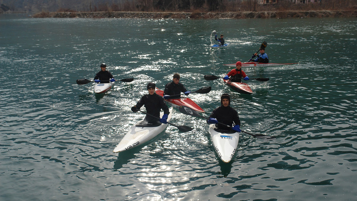 Baraj suları, rafting parkuru oldu