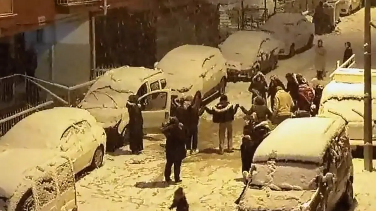 Baskentte kar tipi ve soguk hava etkili oluyort - yerel haberler, ankara haberleri - haberton