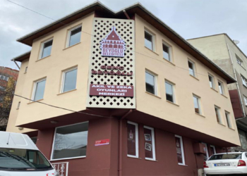 Beyoğlu’nda akıl ve Zeka Oyunları Merkezi açıldı