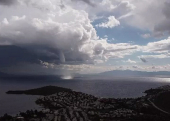 Bodrum'da hortum, dolu ve sağanak
