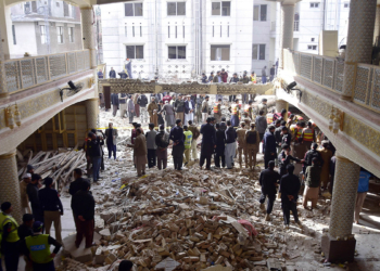 Camiye bombalı saldırıda can kaybı 101’e yükseldi