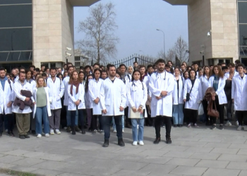 Cerrahpaşa Hayvan Hastanesi öğrencileri binalarını istiyor