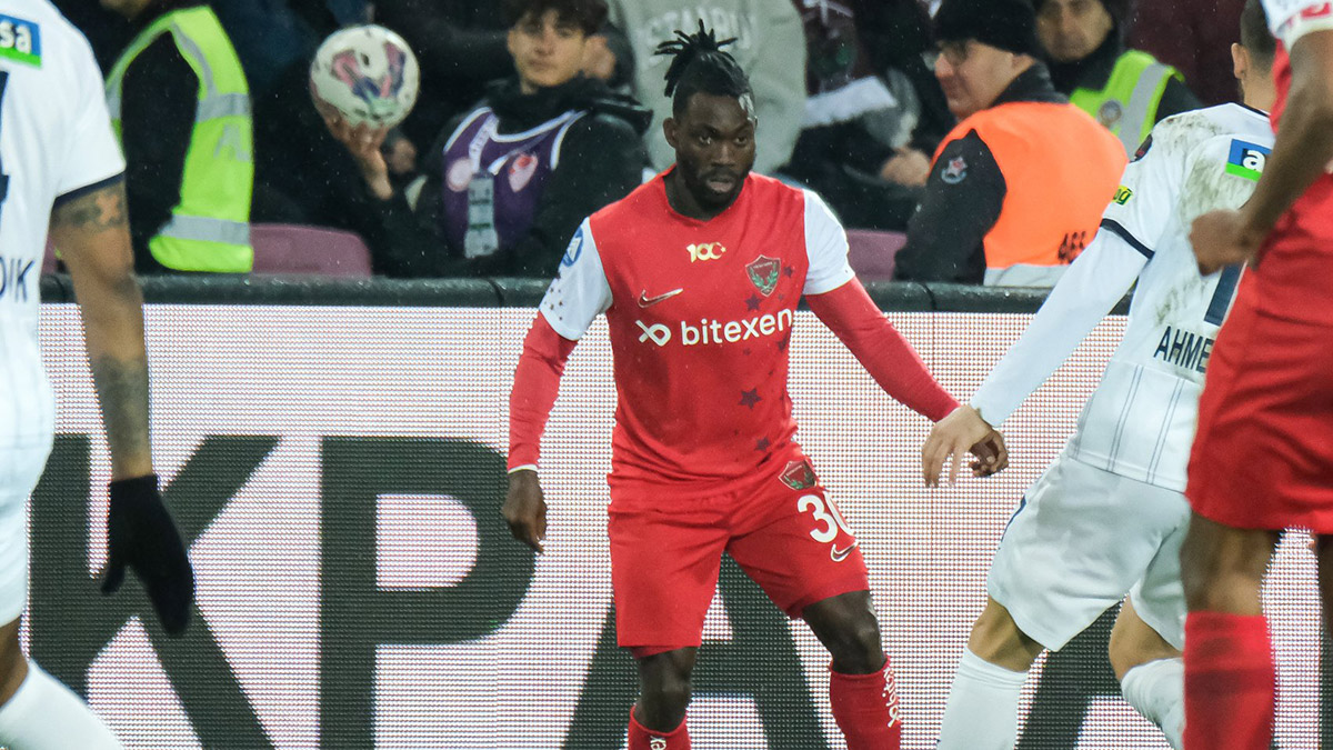 Christian Atsu depremde hayatını kaybetti