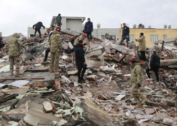 Deprem bölgesinde enfeksiyon riskine karşı uyarı